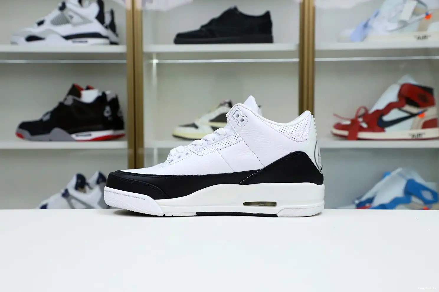 DESIGN JORDAN Kimikick FRAGMENT 'WHITE' X RETRO SP AIR 3 0521